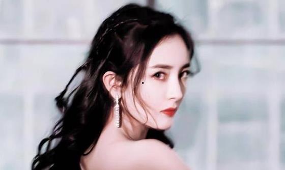 杨幂吃瓜皱眉,揭秘娱乐圈幕后真相