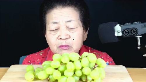 韩国老奶奶吃酸瓜,传承与创新的味道之旅