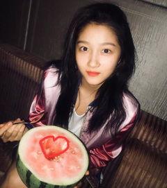 关晓彤吃瓜达人,吃瓜达人的人生百态