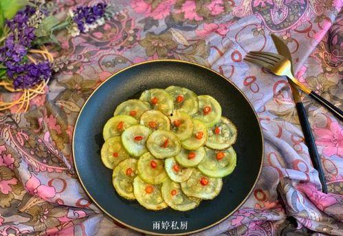 小瓜怎么吃美食,解锁美味新吃法